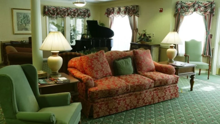 SALMON at Northborough Whitney Place common area lounge