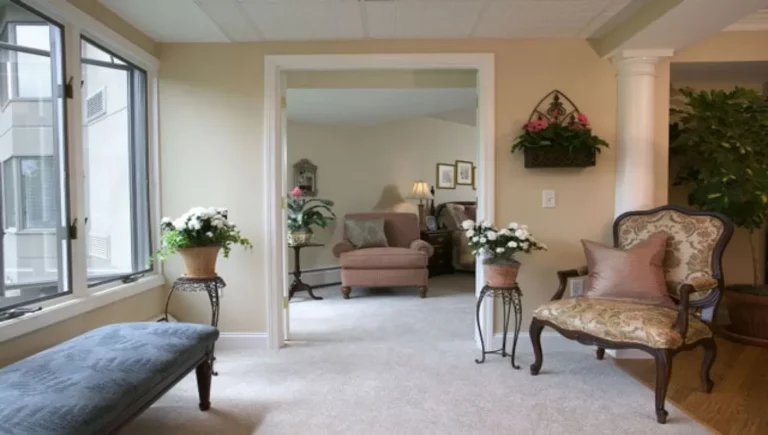 SALMON at Westborough The Willows second floor sitting area with an outdoor view